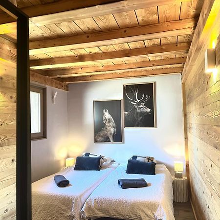 Chalet Le Petit Nicolas, Jacuzzi, Vue Mont Blanc Chamonix Exterior photo